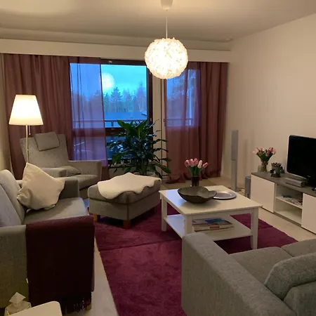 Susihukka & Punahilkka With Sauna