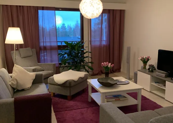 Susihukka & Punahilkka With Sauna